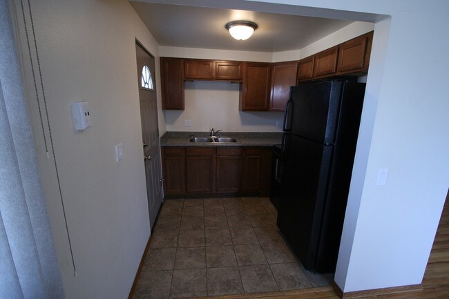Foto del edificio - 4916 Camden Rd
