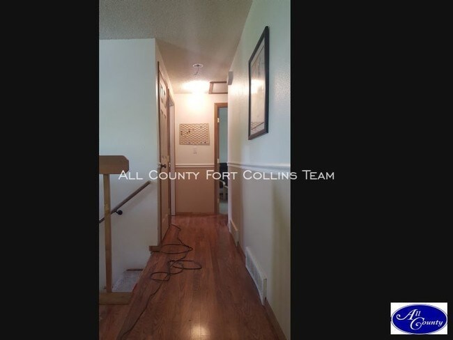 Foto del edificio - 2825 W Stuart St