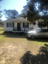 Building Photo - 650 SC-300