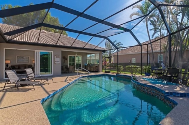 Foto del edificio - 4968 Bridgehampton Blvd