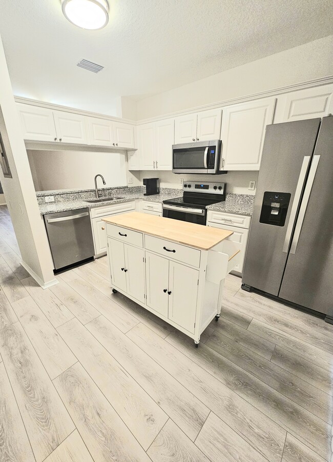 Photo - 1204 Kennewick Ct Townhome