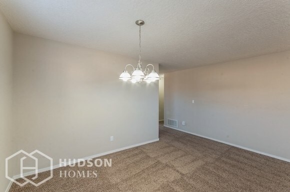 Building Photo - 3720 Oasis Springs Rd NE