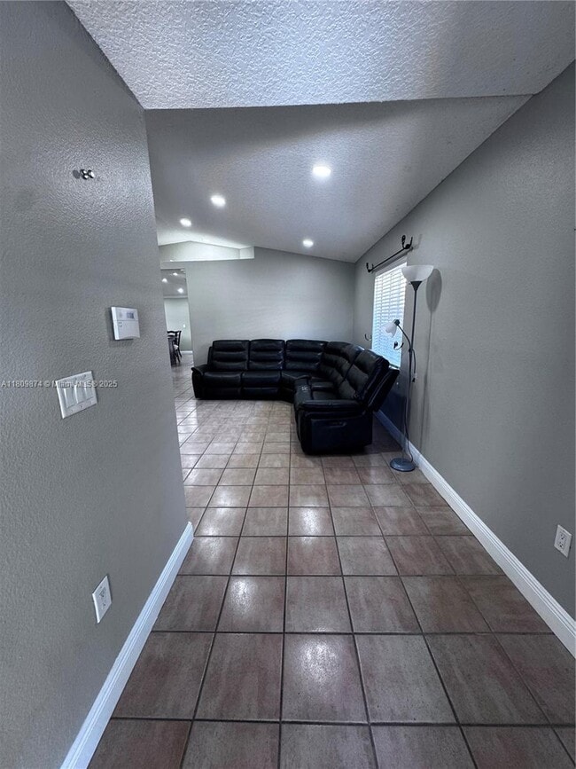 Foto del edificio - 9849 NW 127th Terrace