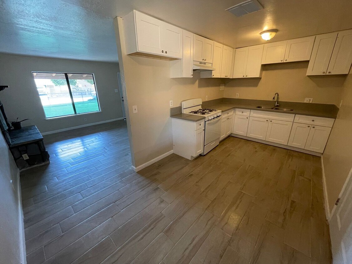 8903 Penny Dr, Riverside, CA 92503 House Rental in Riverside, CA