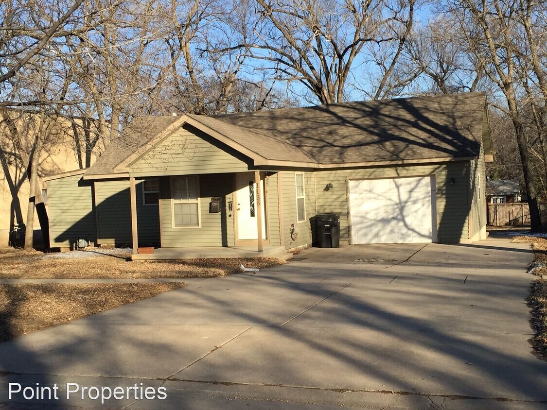 Primary Photo - 2 br, 2 bath House - 1136 N State St