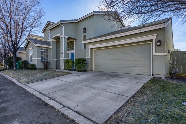 Building Photo - Fully Furnished Damonte Ranch Gem Includes Utilities