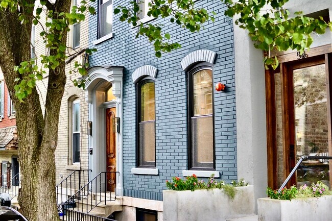 Building Photo - 54 South 5th Street, Unit 4