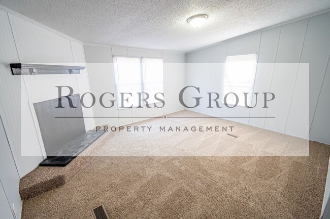 Building Photo - 1914 Jacksontown Rd