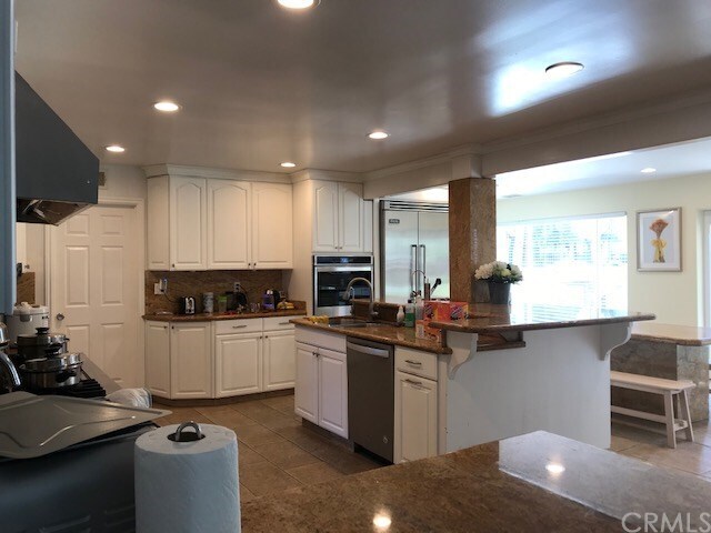 Foto del edificio - 433 Banna Ave