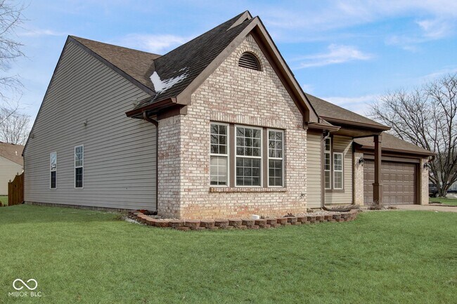 Building Photo - Beautiful 3-4 BR in Brownsburg!