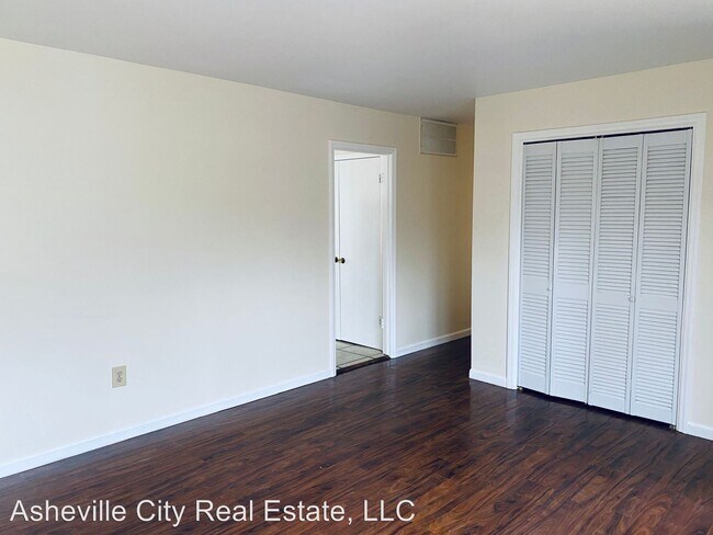 Foto del edificio - 3 br, 1 bath House - 3 Erwin Drive