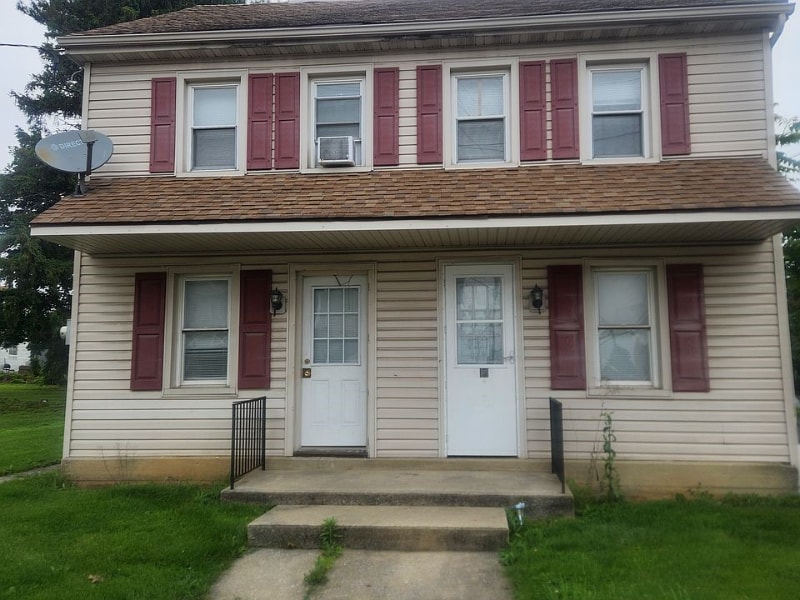Primary Photo - 23 Brimmer Ave