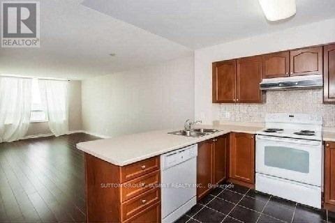 Photo du bâtiment - 335-1335 Rathburn Rd W