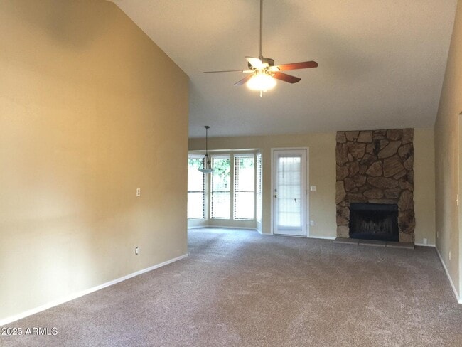 Building Photo - 6420 E Sandra Terrace