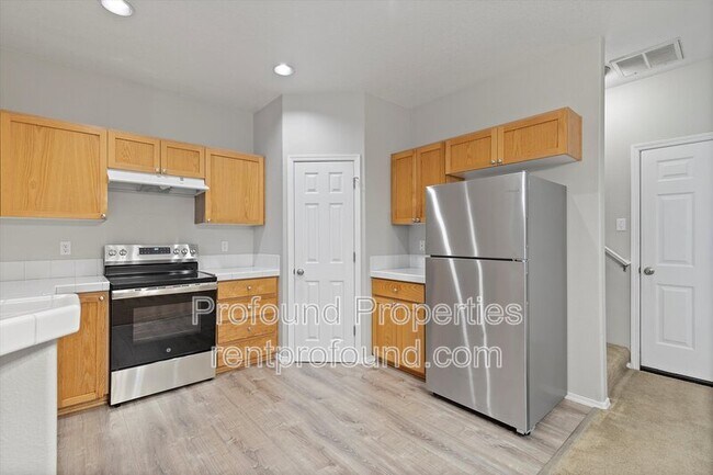 Foto del edificio - 2310 NW Roseburg Terrace