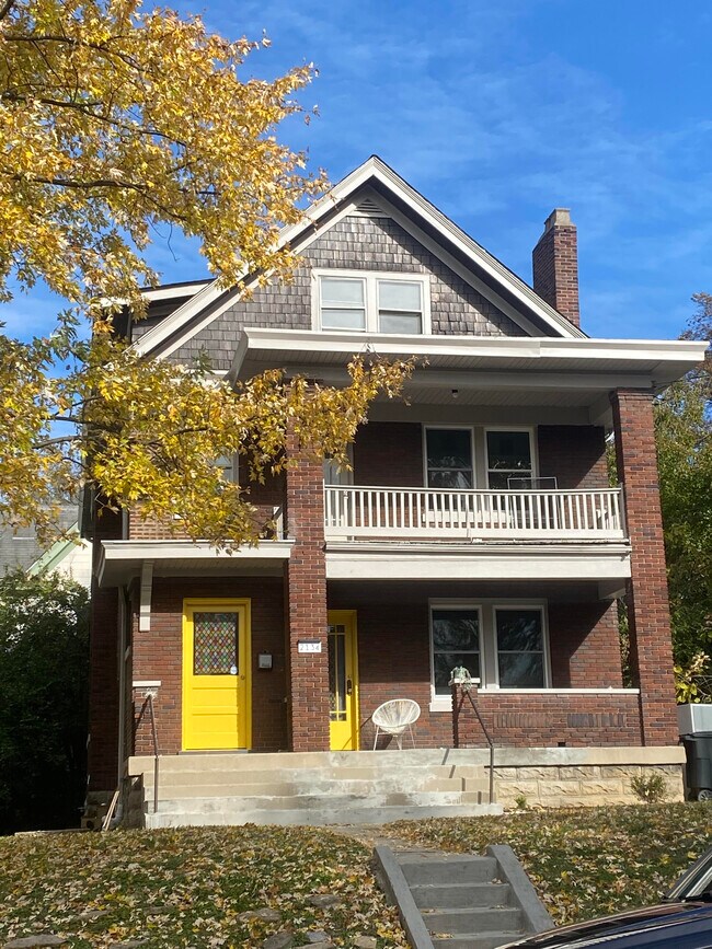Foto del edificio - 2134 Feldman Ave