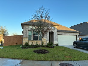 Building Photo - 5822 Roebuck Bay Dr