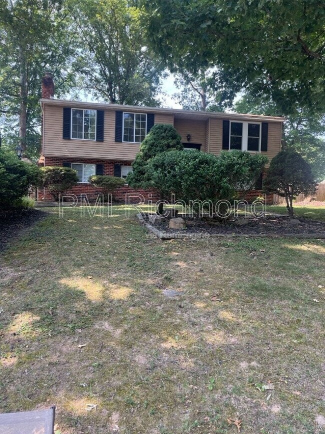 Building Photo - 9311 Classic Rd
