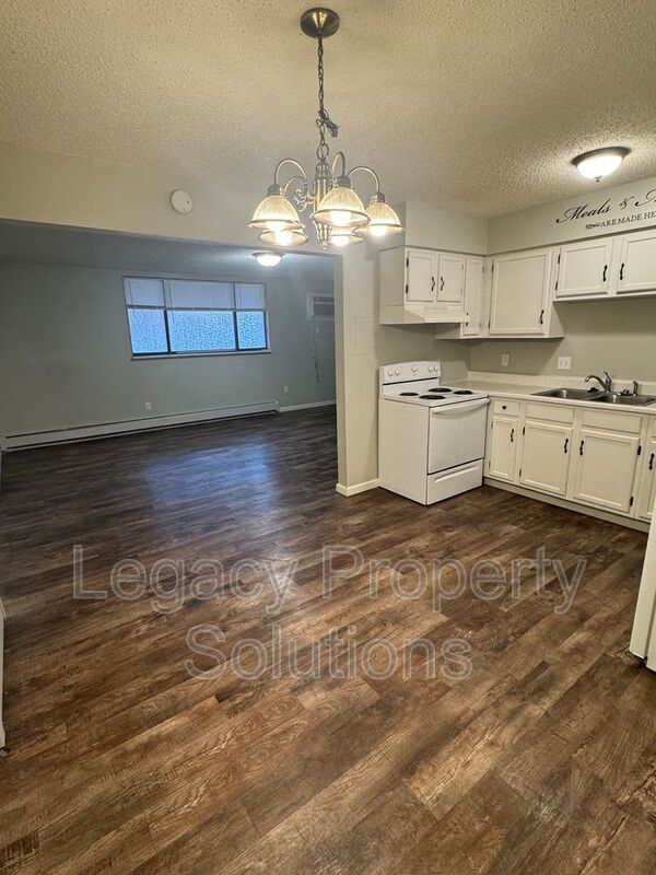 Foto del edificio - 1017 S 3rd St