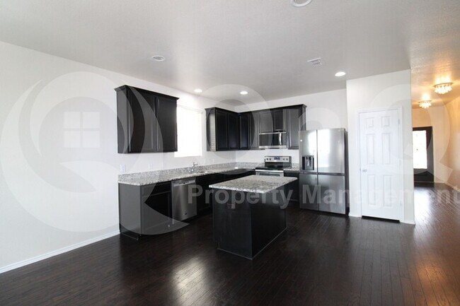Building Photo - 3104 Walker Creek Dr