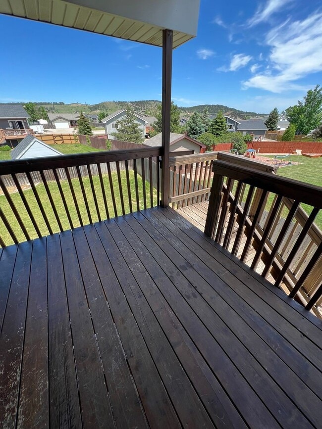 Building Photo - Big, Beautiful Home in Black Hawk/Summerse...