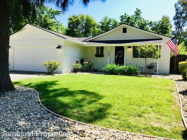 Building Photo - 3 br, 2 bath House - 1602 L Street