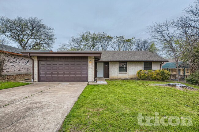 Building Photo - 333 Clearfield Dr
