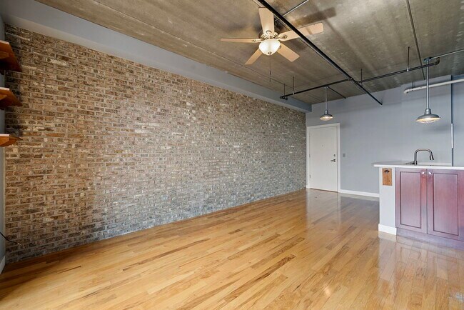 Foto del edificio - 10 S Dunton Ave