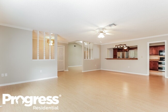 Building Photo - 4726 Whitetail Ln