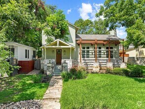 Building Photo - 3810 Ridgelea Dr