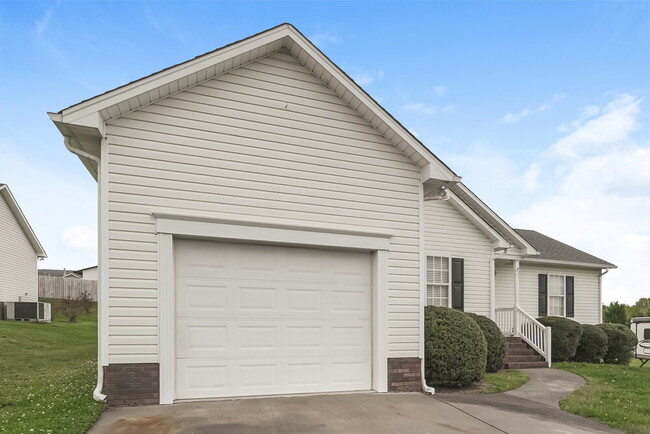 Foto del edificio - 4512 Carol Ct