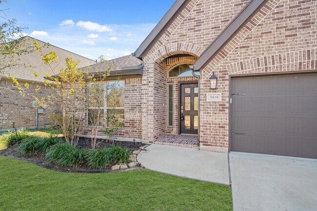 Foto del edificio - 3418 Zuse St