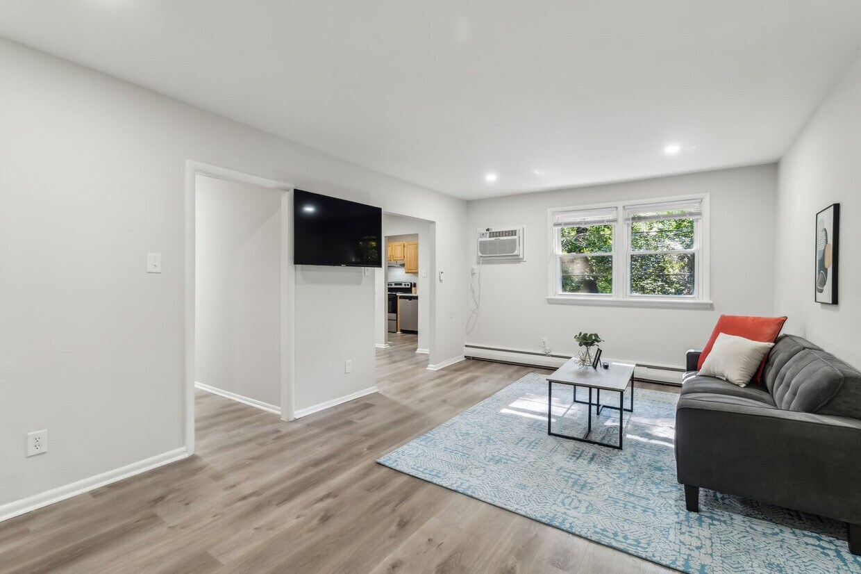 Foto principal - 118 Wharton Dr