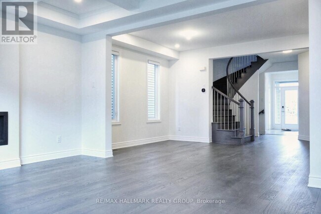 Building Photo - 319 Proxima Terrace