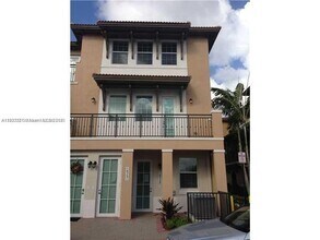 Building Photo - 14729 SW 9th St