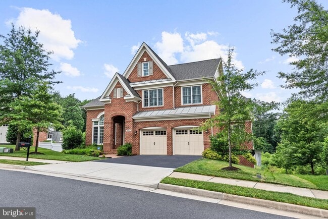 Building Photo - 8503 Wedderburn Station Drive