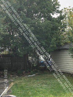 Building Photo - 585 E Amherst - 3 Bed / 1 Bath