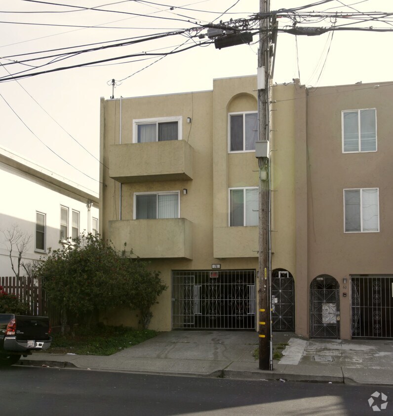 Primary Photo - 76 Chester St