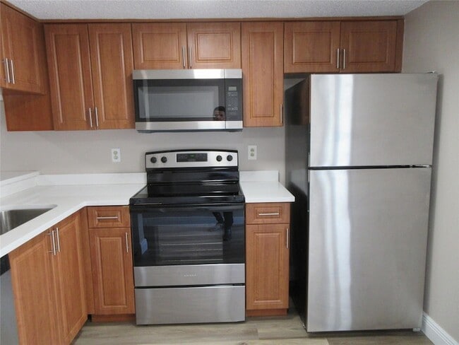 Foto del edificio - 11515 NW 44th St