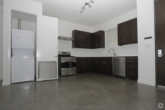 2HAB, 2BA - 1,202 ft² - Larchmont Lofts