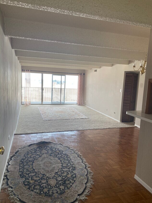 8060 E Girard Ave Unit 810, Denver, CO 80231 Condo for Rent in Denver