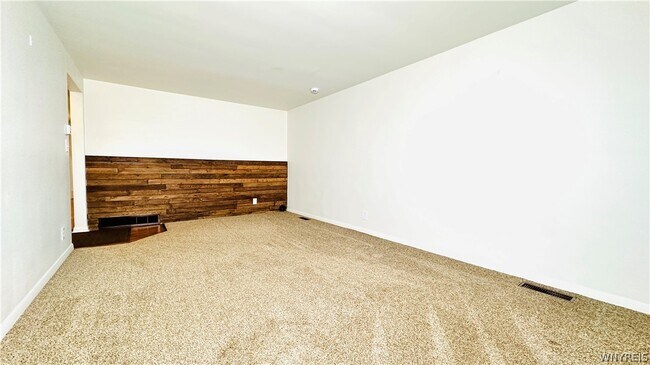 Foto del edificio - 954 Brighton Rd