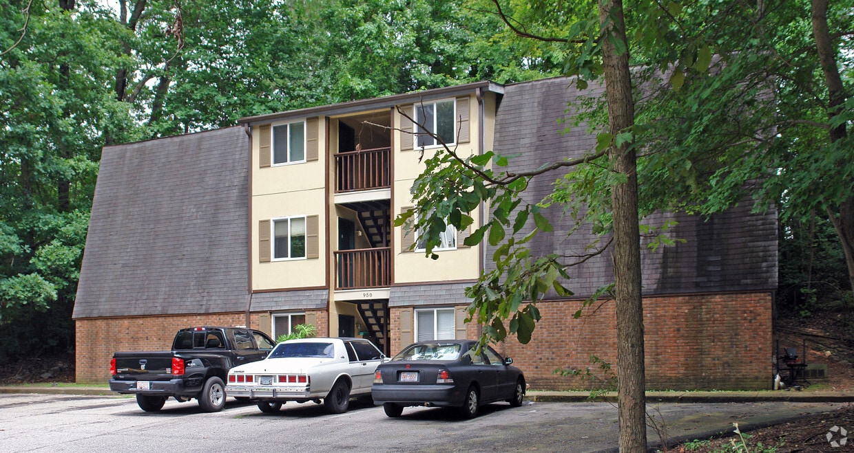 1950 N Raleigh Blvd, Raleigh, NC 27610 Apartments in Raleigh, NC