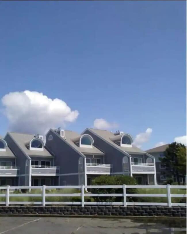 Building Photo - 116 Millpoint Dr