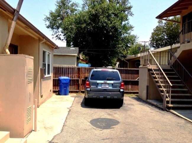Building Photo - 14430 Tiara St