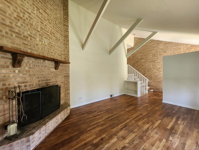 Foto del edificio - 710 Concord Ln