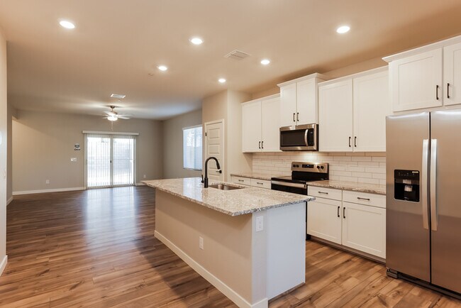 Foto del edificio - 11455 W Camden Dr