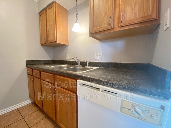 Foto del edificio - 1430 NW 25th St