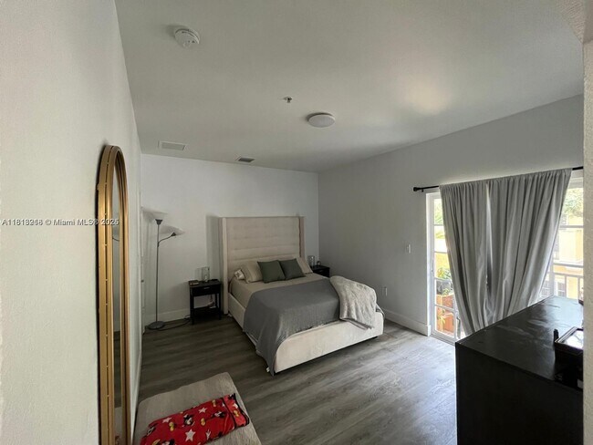 Foto del edificio - 2520 SW 14th Ave