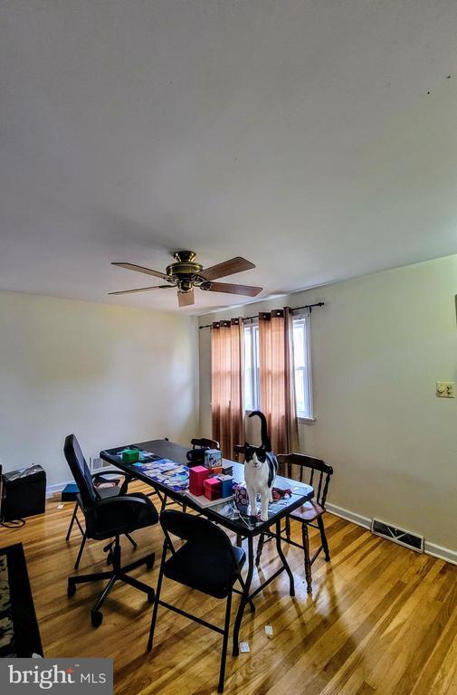 Foto del edificio - 212 Cornell Rd